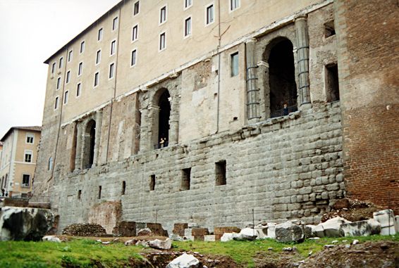 rm_1065.jpg [203561 bytes]