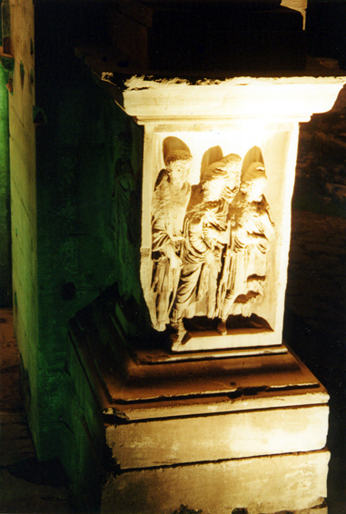 rm_1066.jpg [150872 bytes]