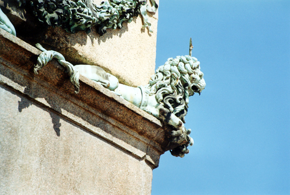 rm_1201.jpg [156293 bytes]