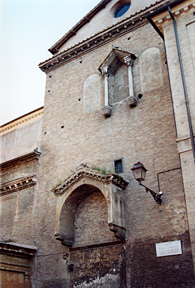 rm_1233.jpg [205800 bytes]