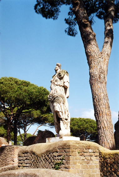 rm_1460.jpg [203374 bytes]