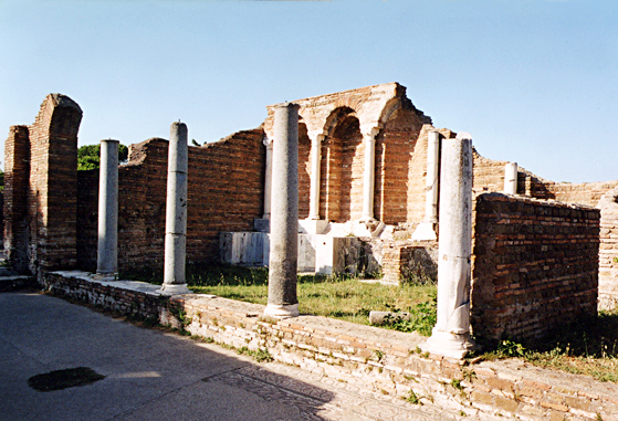 rm_1490.jpg [189248 bytes]