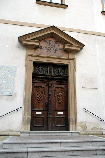 wn_379.jpg [240214 bytes]