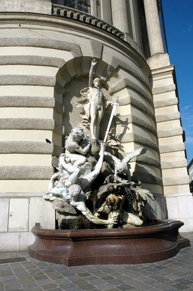 wn_422.jpg [291293 bytes]