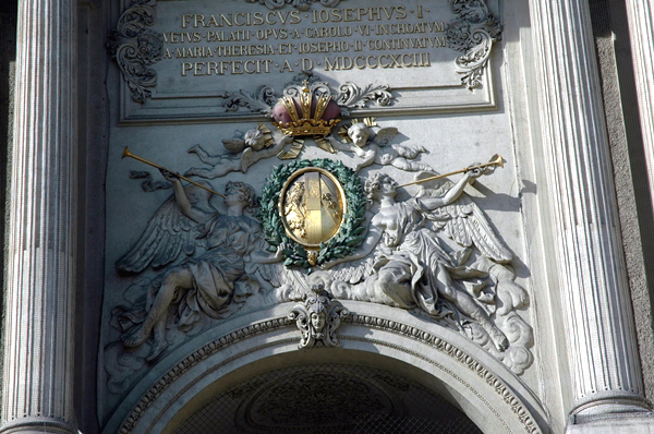 wn_424.jpg [316414 bytes]