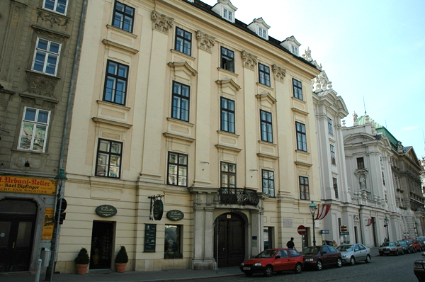 wn_443.jpg [271431 bytes]