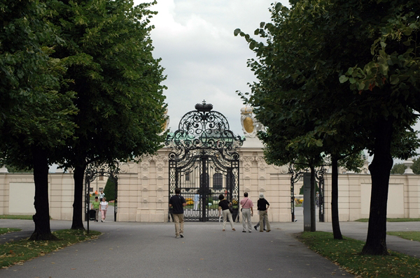 wn_451.jpg [278303 bytes]