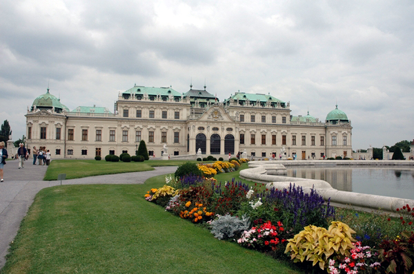 wn_459.jpg [271871 bytes]