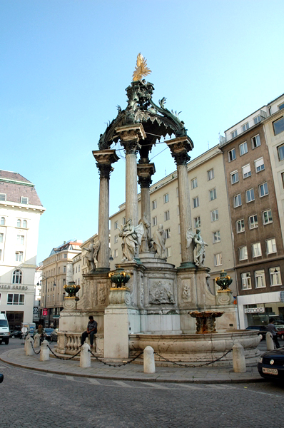 wn_524.jpg [266531 bytes]