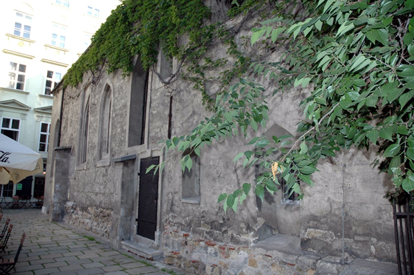 wn_528.jpg [310454 bytes]