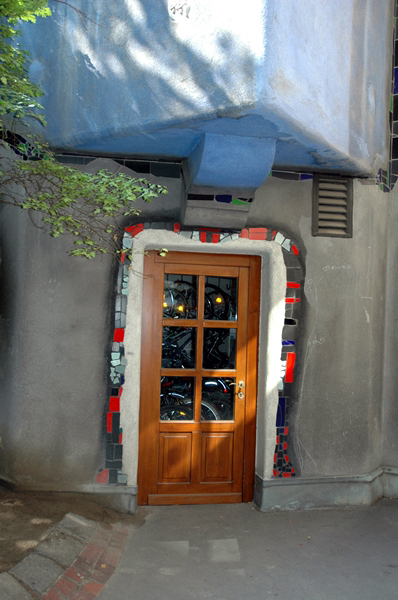 wn_558.jpg [252803 bytes]