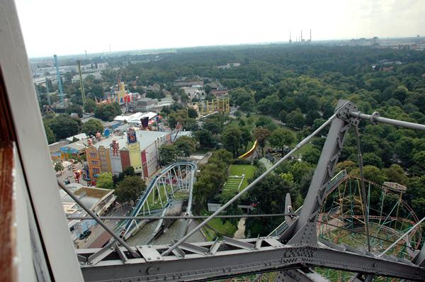 wn_572.jpg [295239 bytes]