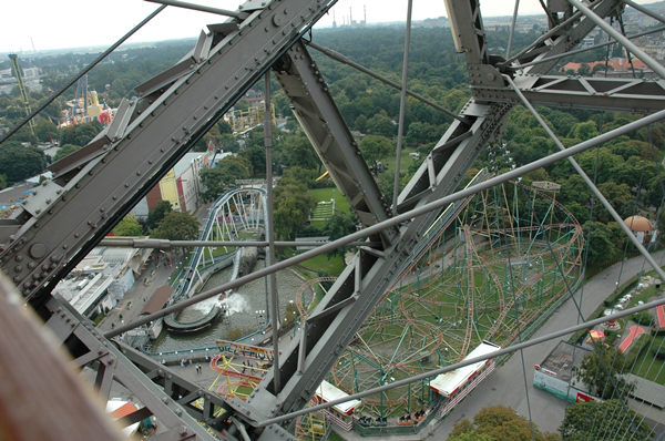 wn_574.jpg [321059 bytes]