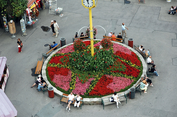 wn_579.jpg [328388 bytes]