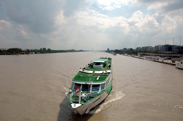 wn_581.jpg [223241 bytes]