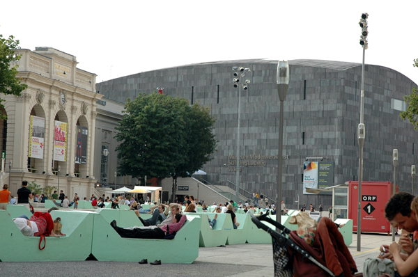 wn_599.jpg [233458 bytes]