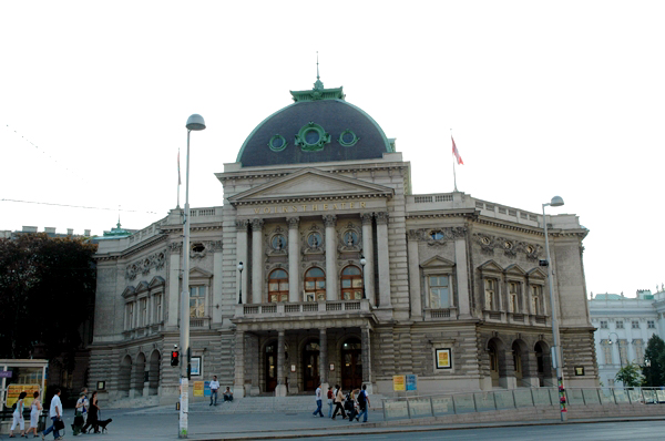 wn_617.jpg [197459 bytes]