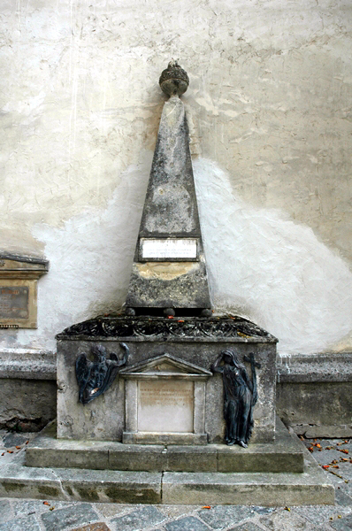 wn_645.jpg [293168 bytes]