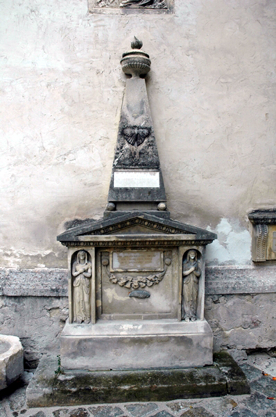 wn_646.jpg [285989 bytes]