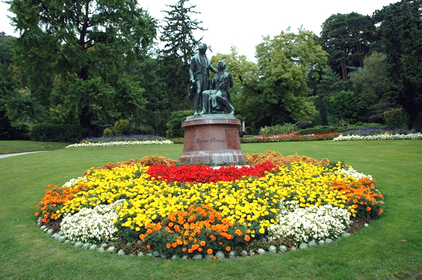 wn_663.jpg [386999 bytes]