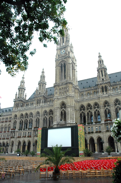 wn_688.jpg [306486 bytes]