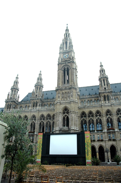 wn_689.jpg [219611 bytes]