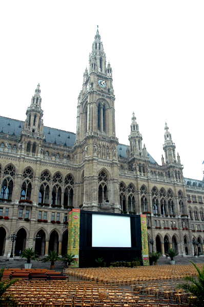 wn_690.jpg [243535 bytes]