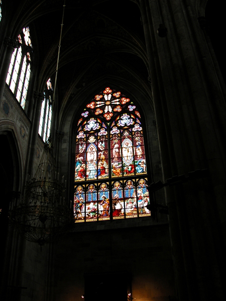 wn_698.jpg [208136 bytes]