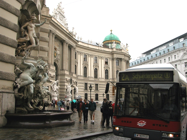 wn_715.jpg [254104 bytes]