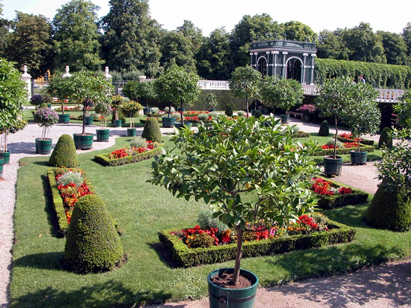 wn_749.jpg [417000 bytes]