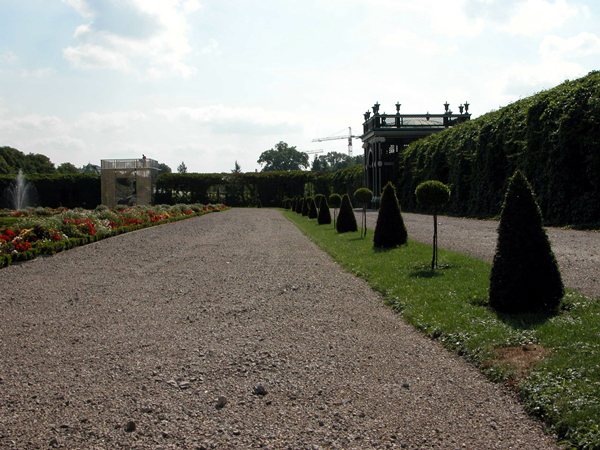 wn_753.jpg [268288 bytes]