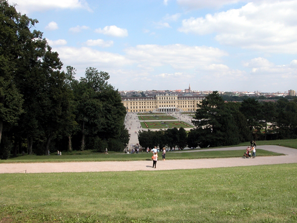 wn_757.jpg [271689 bytes]