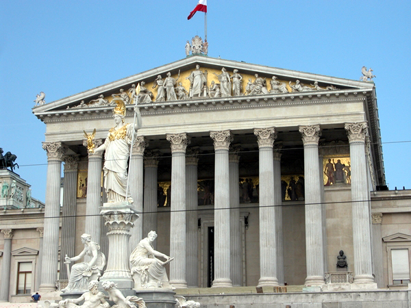 wn_758.jpg [274638 bytes]