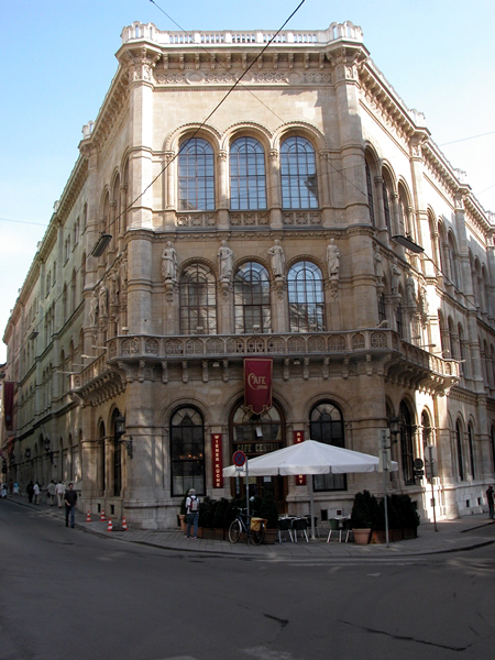 wn_769.jpg [273898 bytes]