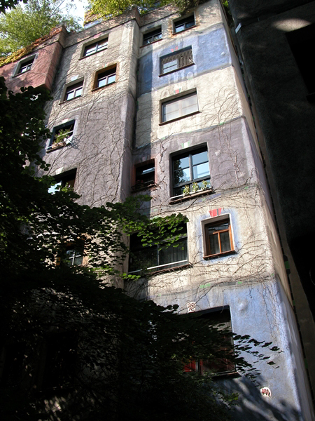 wn_792.jpg [299329 bytes]