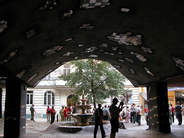 wn_793.jpg [254452 bytes]