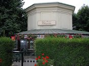 wn_720.jpg [8129 bytes]