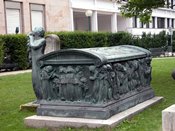 wn_781.jpg [9297 bytes]