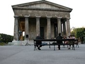 wn_798.jpg [6773 bytes]